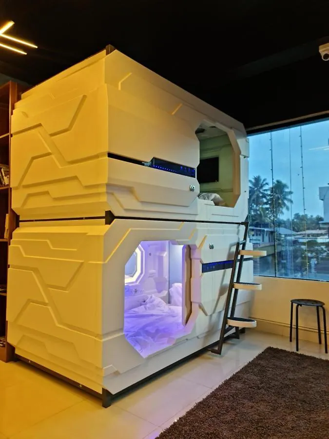 Trivpods Capsule Hotel Thiruvananthapuram